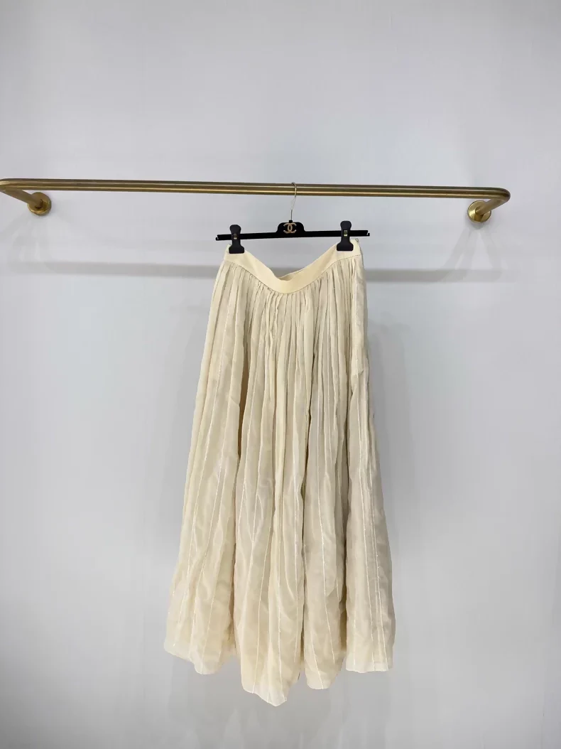 Brunello Cucinelli exquisite sequined multi-layered tulle skirt