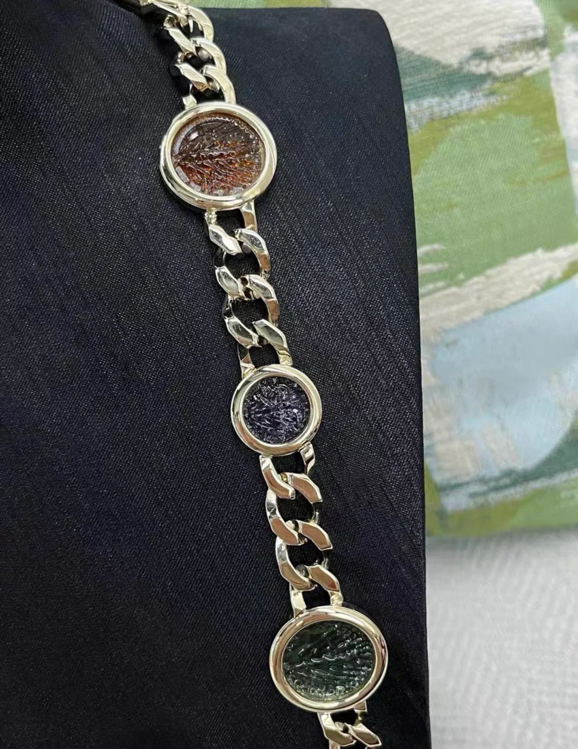Bvlgari Multicolor Glass Embellished Chain Link Necklace - Image 5