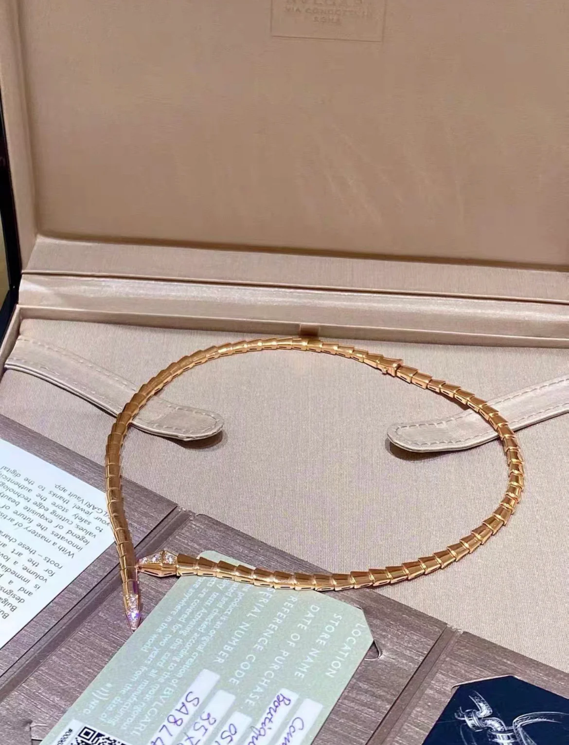 Bvlgari Serpenti Viper Rose Gold Necklace, Size M, full set - Image 4