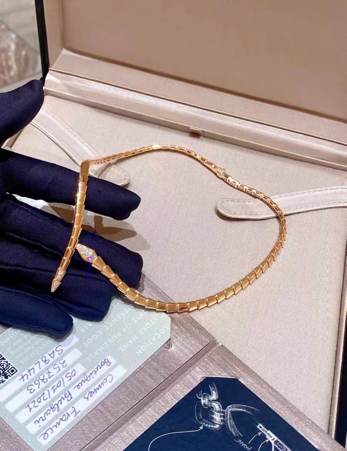 Bvlgari Serpenti Viper Rose Gold Necklace, Size M, full set - Image 5