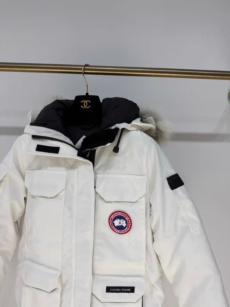 Canada Goose Dawn White Expedition Down Jacket - Image 2