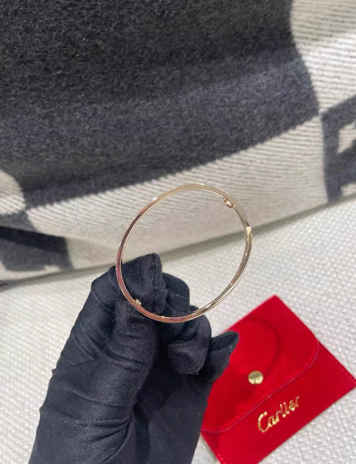 Cartier Love Rose Gold 4 Diamonds Bracelet Size 16 - Image 5