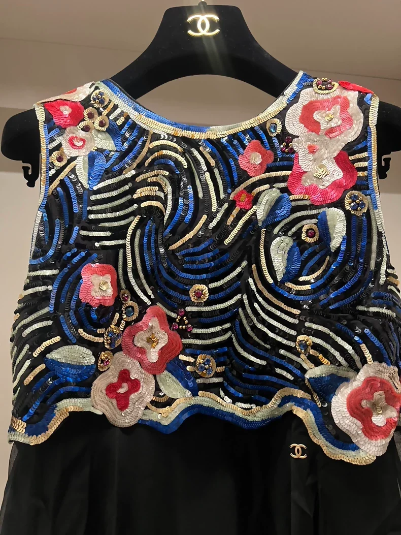 Chanel 01A black Gemstone Dress - Image 2