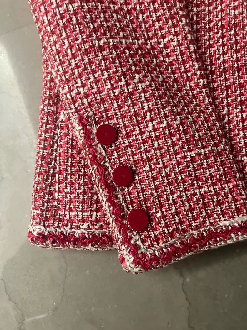 Chanel 02P Strawberry Red Tweed Jacket - Image 3