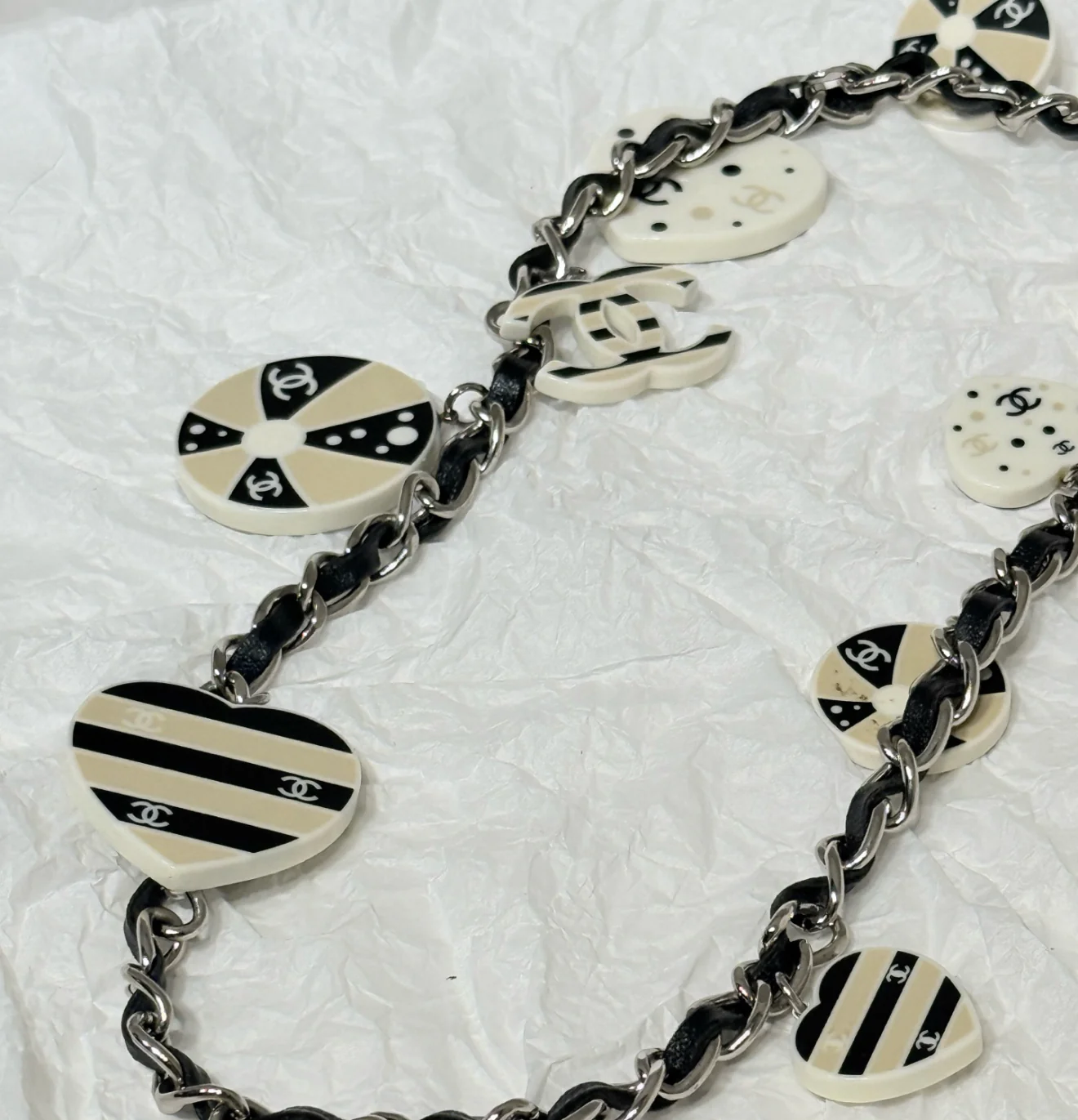 Chanel 05C Charm Necklace - Image 2