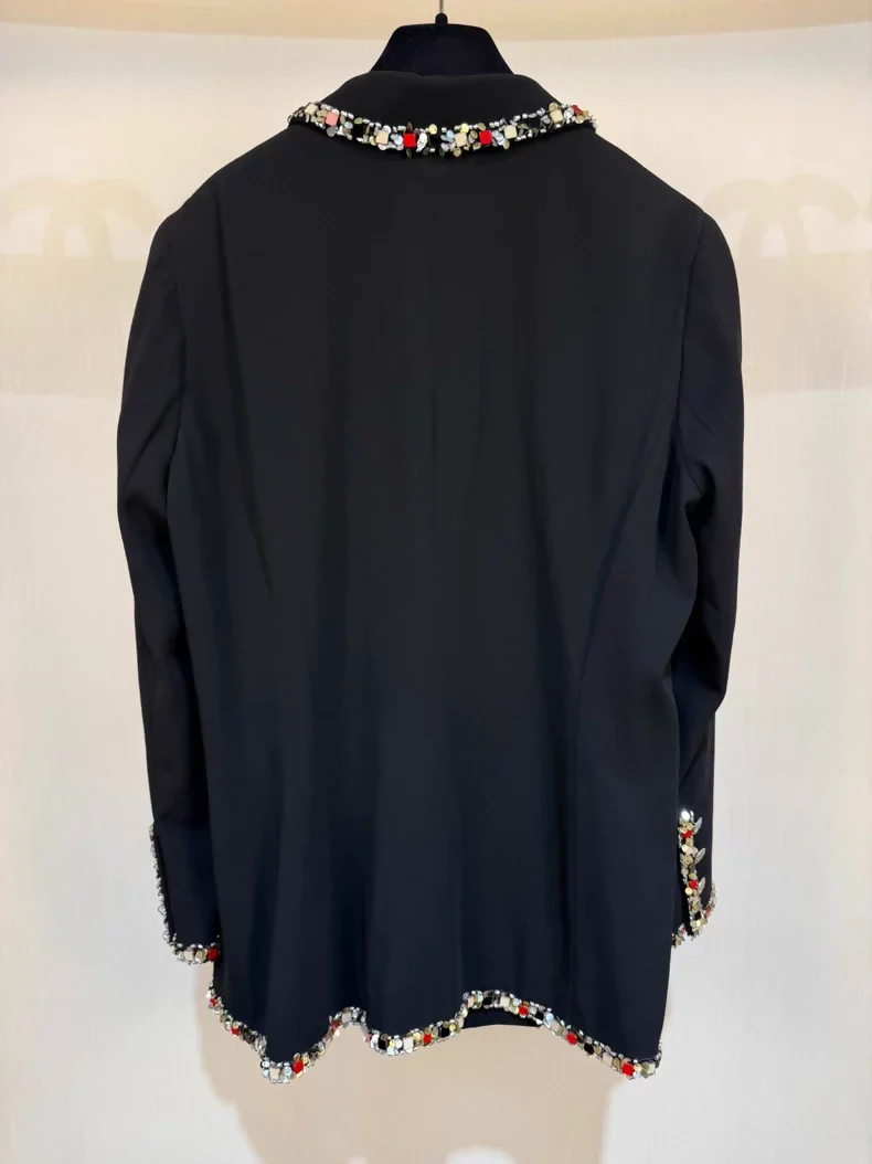 Chanel 05C black & sequined trim jacket - Image 2