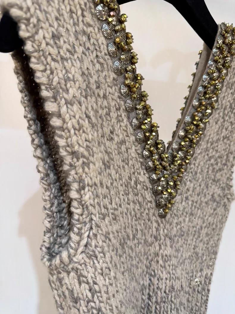 Chanel 07A Deep V-Neck Crocheted Evening Dress - Image 3
