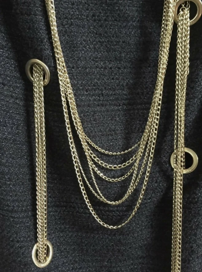 CHANEL 08P RUNWAY BLACK TWEED DRESS GOLD CC LOGO CHAINS FR 50 - Image 3
