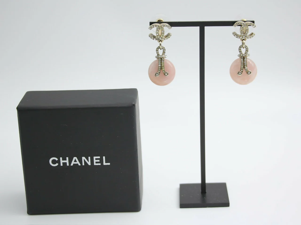 Chanel 09A Gripoix Pink Round Dangle Stud Earrings