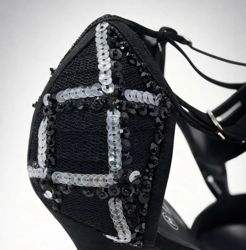 Chanel 09P Removable CC Brooch Black Sequin Bow Strap Heels EU 40 - Image 8