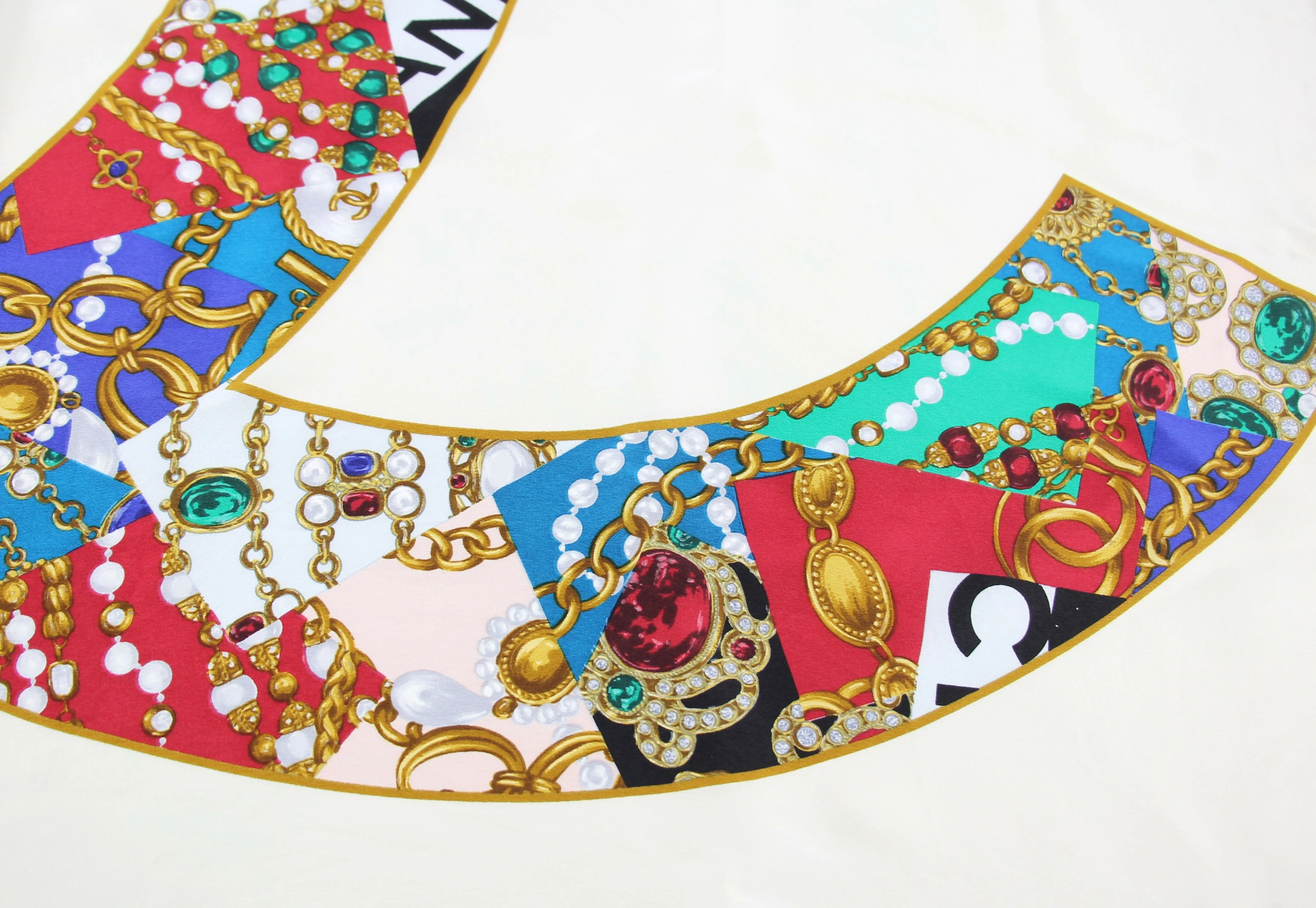 Chanel 100% Silk Beige Jewelry Pattern Scarf - Image 5