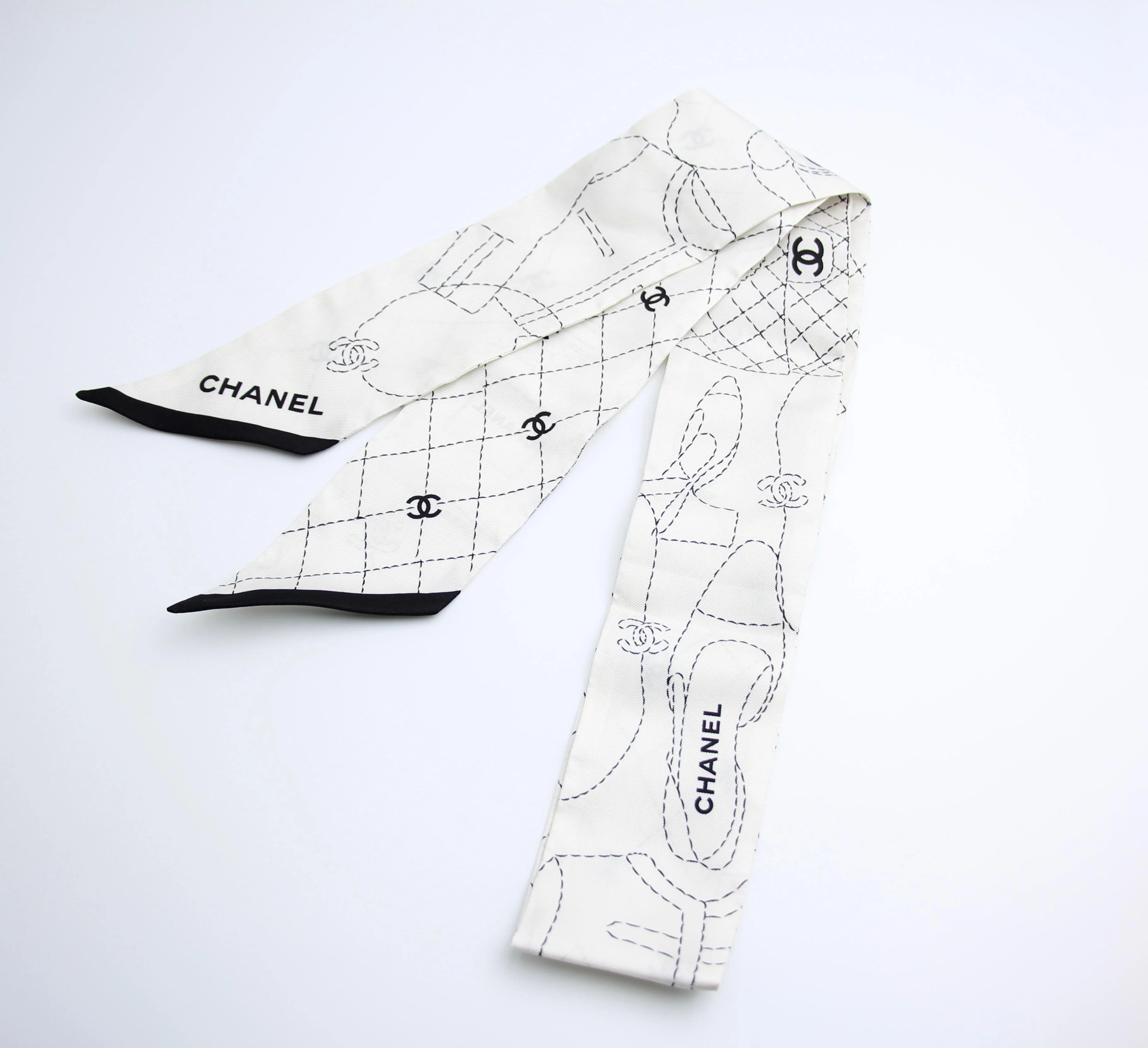 Chanel 100 Silk Slim Bandeau Coco Logo Twilly Scarf In Black And White - Image 11