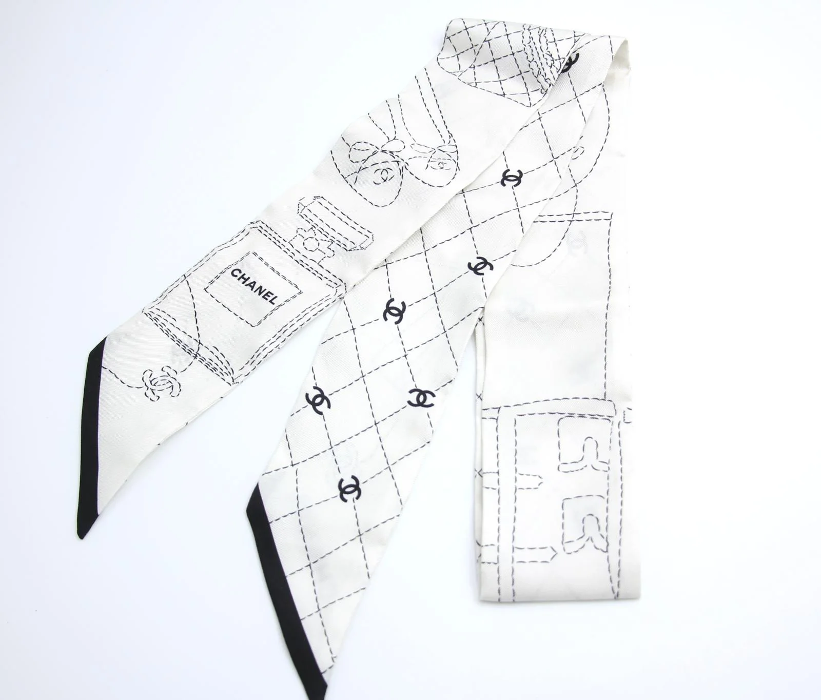 Chanel 100 Silk Slim Bandeau Coco Logo Twilly Scarf In Black And White - Image 2