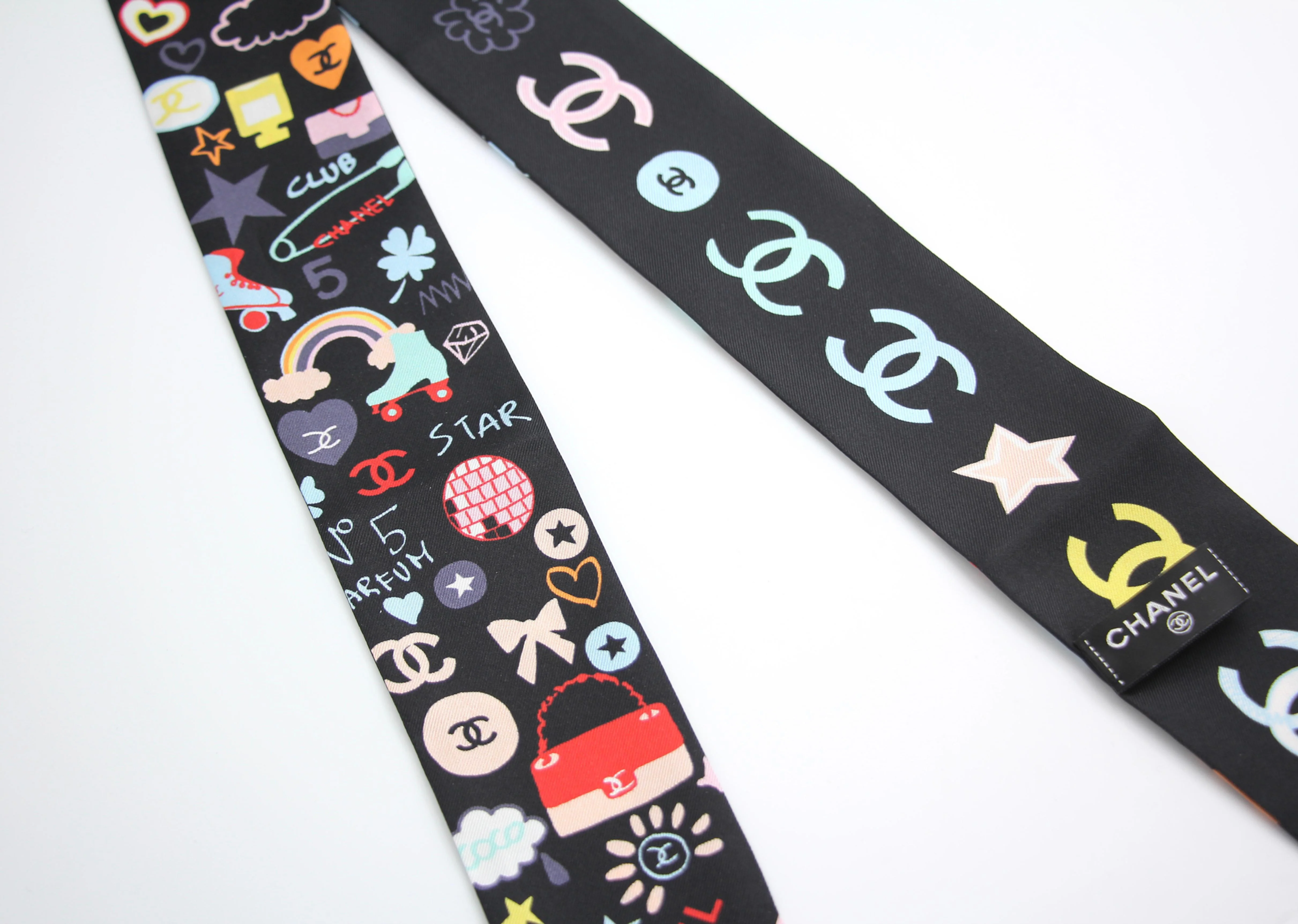 Chanel 100 Silk Twilly Cc Mark Scarf In Black - Image 2