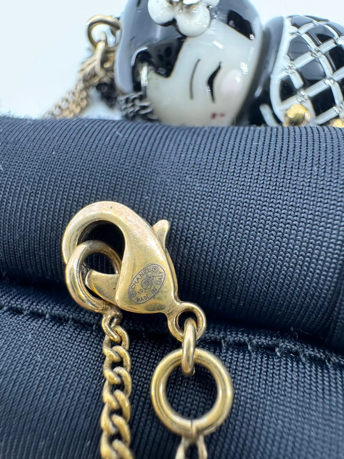 Chanel 10A Double C Acrylic Porcelain shanghai Doll Necklace - Image 17