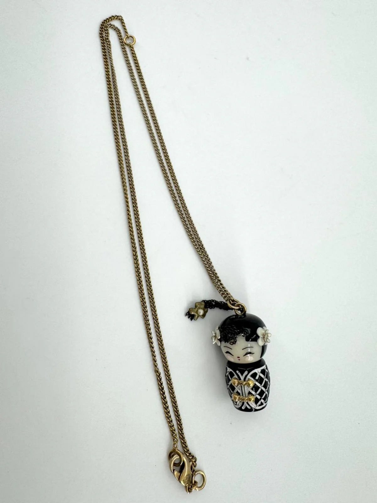 Chanel 10A Double C Acrylic Porcelain shanghai Doll Necklace - Image 8