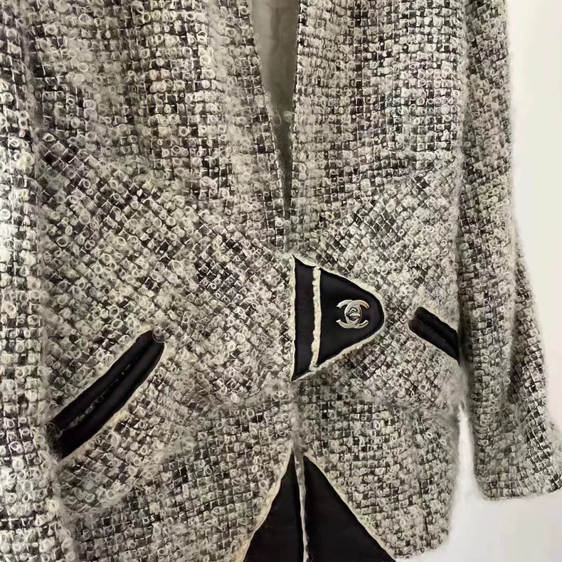 Chanel 10A gray and white tweed jacket 44FR - Image 2