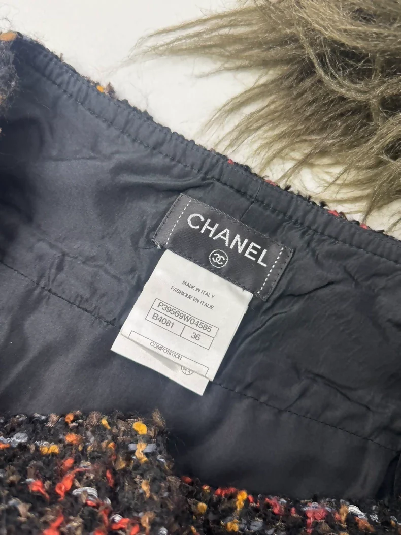 Chanel 10K fur skirt - Image 3