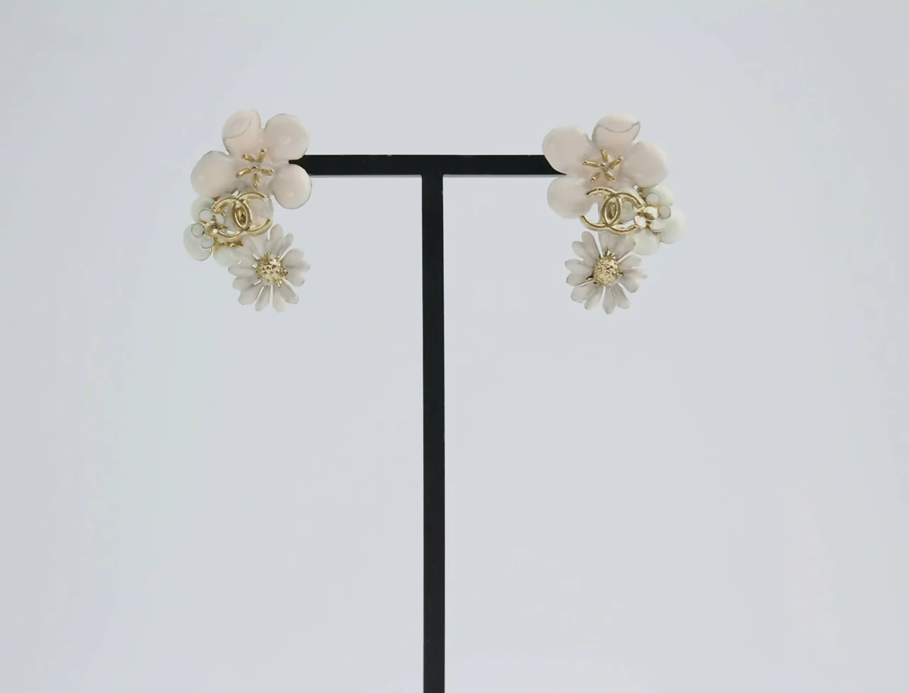 Chanel 10P Enamel Pink Camellia & Chrysanthemum Stud Earrings - Image 2