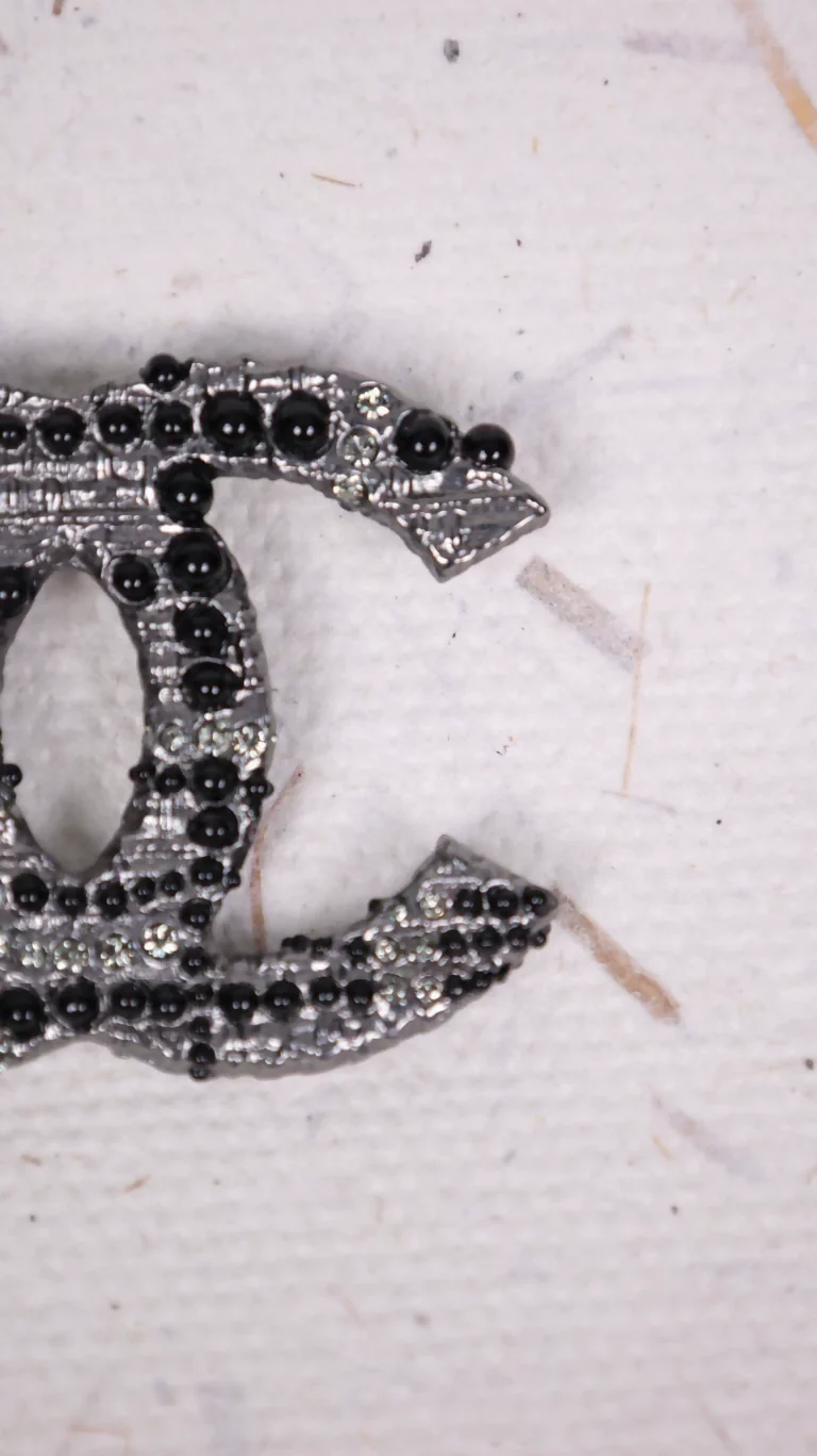 Chanel 10th Anniversary Paris-Shanghai Collection Black Rhinestone CC Brooch. - Image 2