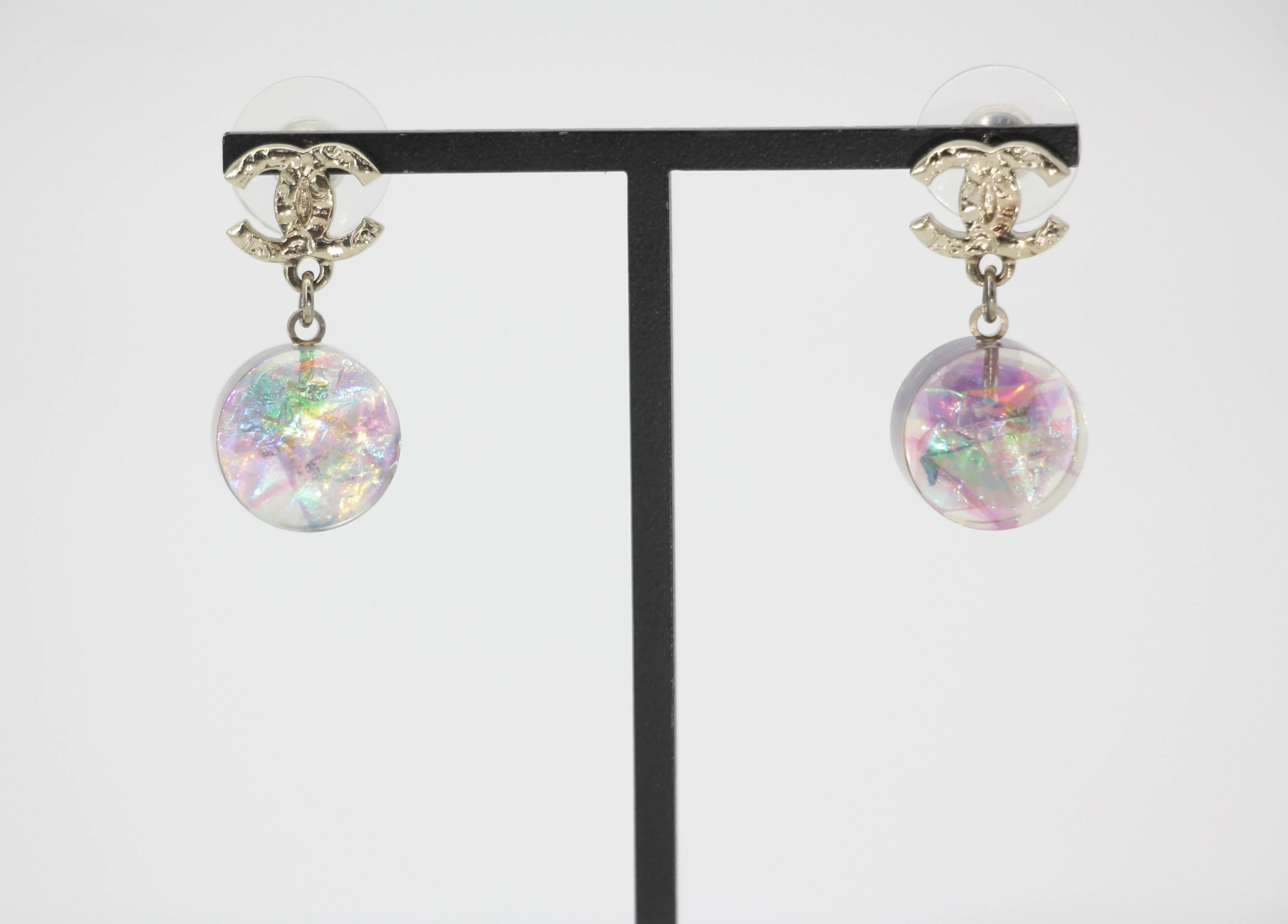 Chanel 12A Fantasy Purple Resin Round Dangle Clip-on Earrings - Image 2