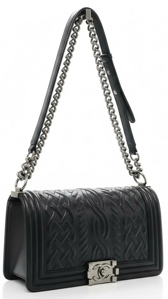 Chanel 13A Paris Edinburgh Black Lambskin Old Medium Embossed Celtic Knot Boy Flap Bag - Image 2