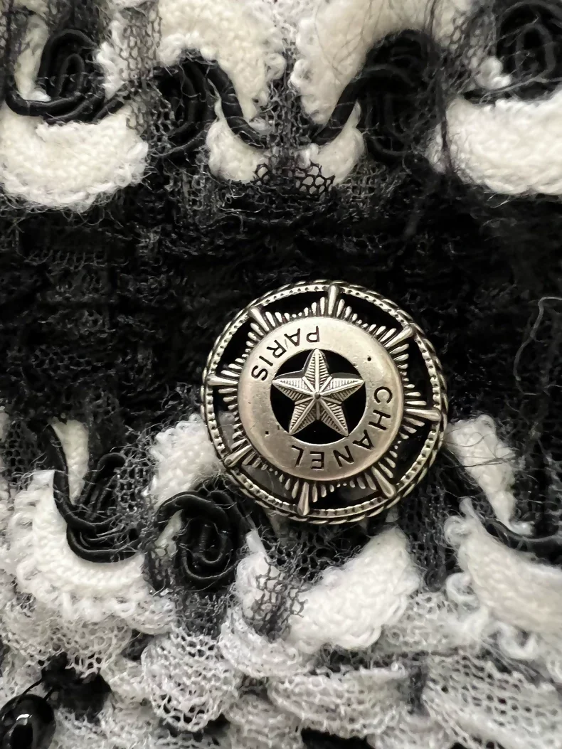 Chanel 14A Dallas series black tweed fringed jacket - Image 3