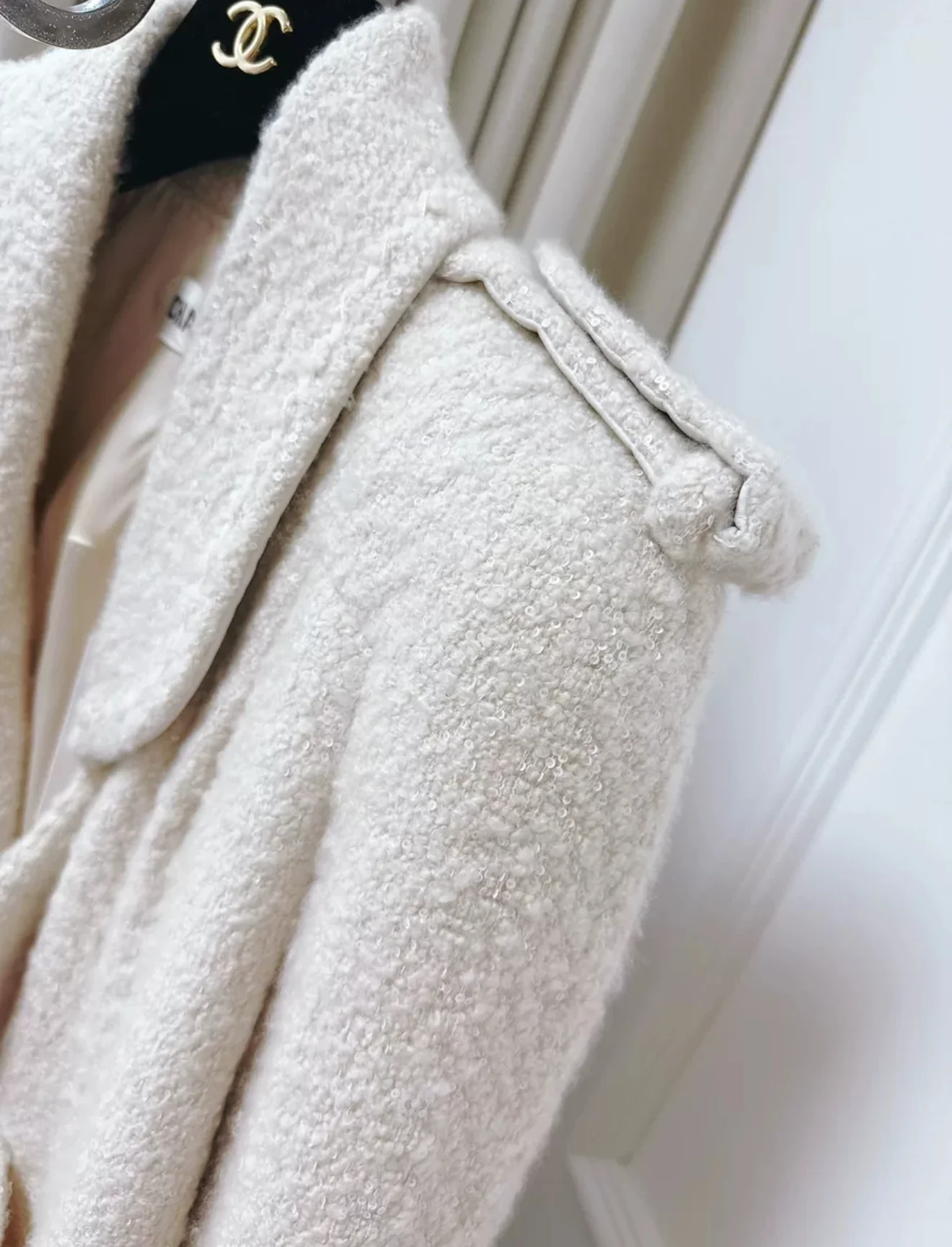 Chanel 15 AW Haute Couture ecru jacket - Image 2