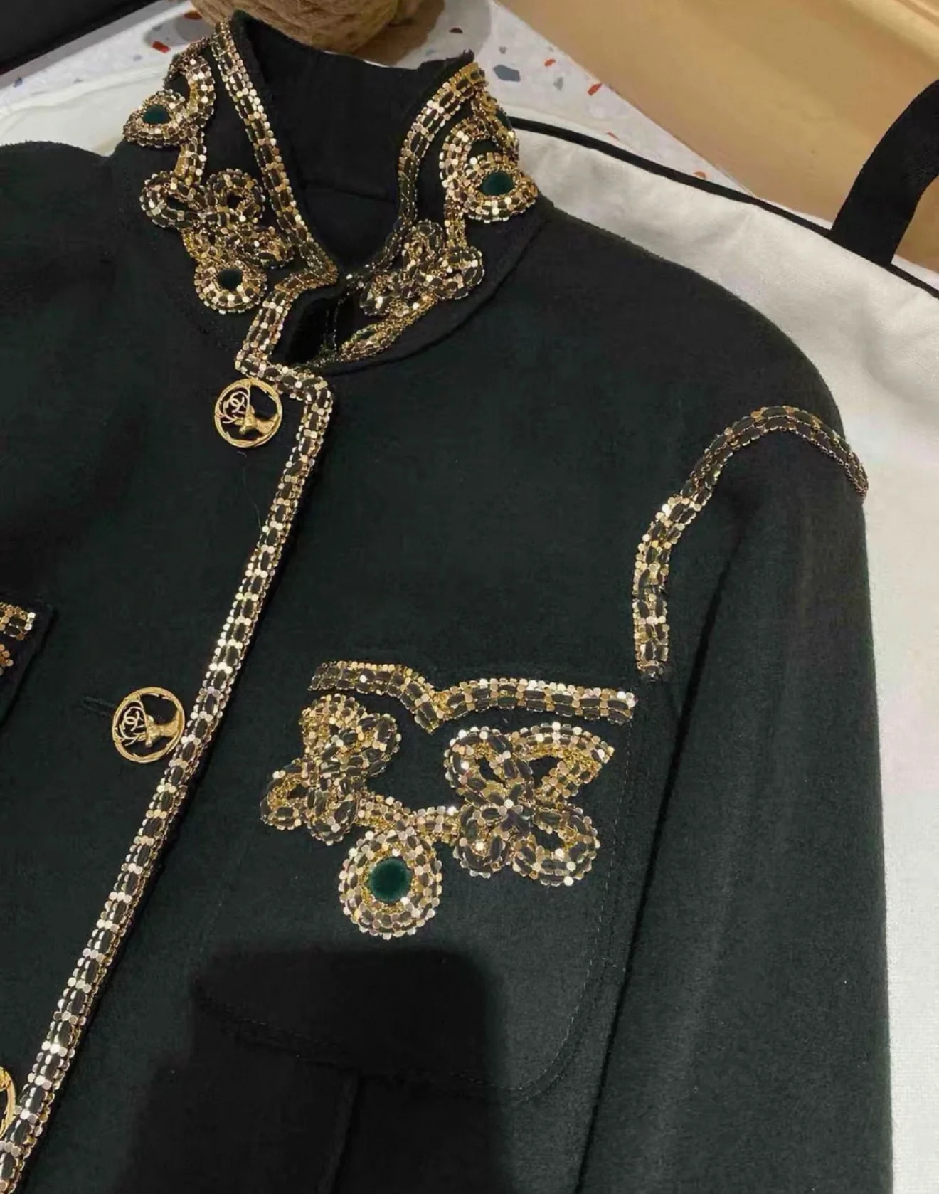 Chanel 15a Salzburg military green embroidered coat, size FR42 - Image 3