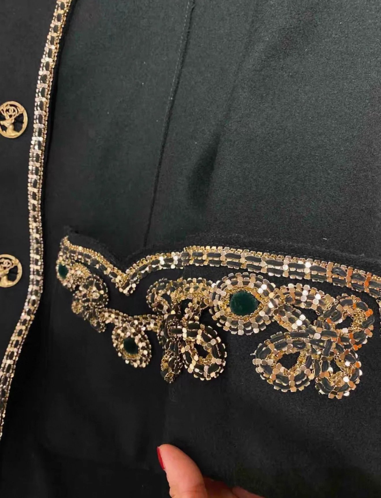 Chanel 15a Salzburg military green embroidered coat, size FR42 - Image 4