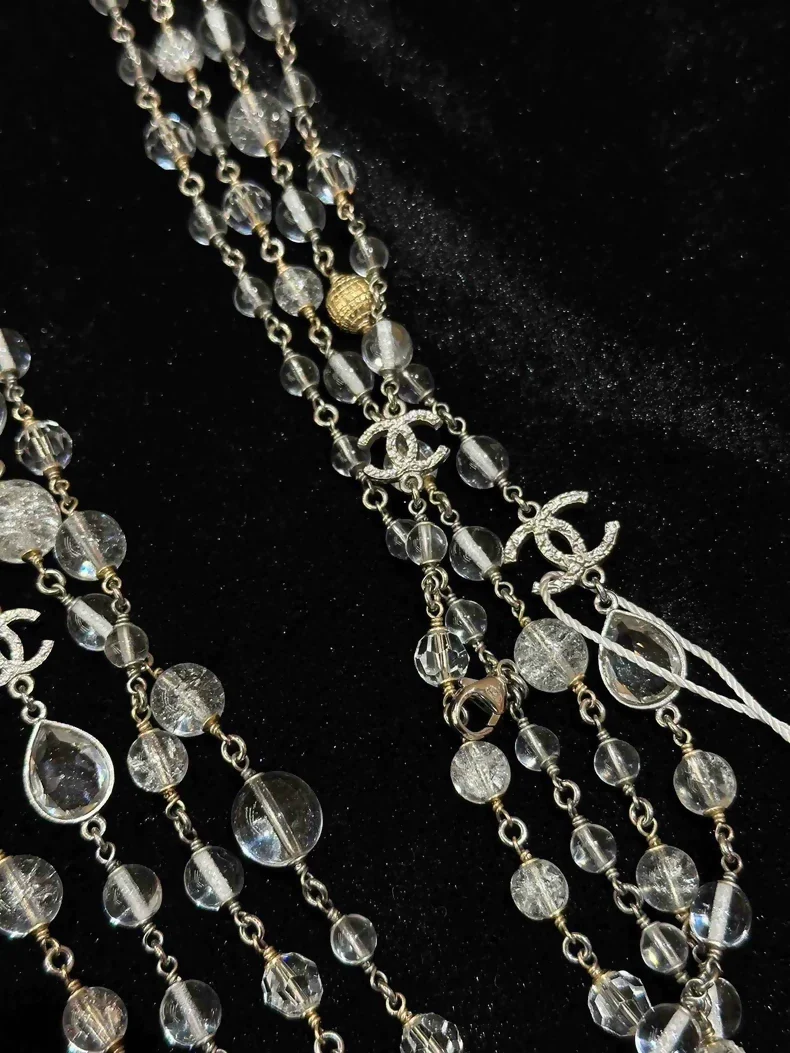 Chanel 15k transparent glass pearl necklace - Image 3