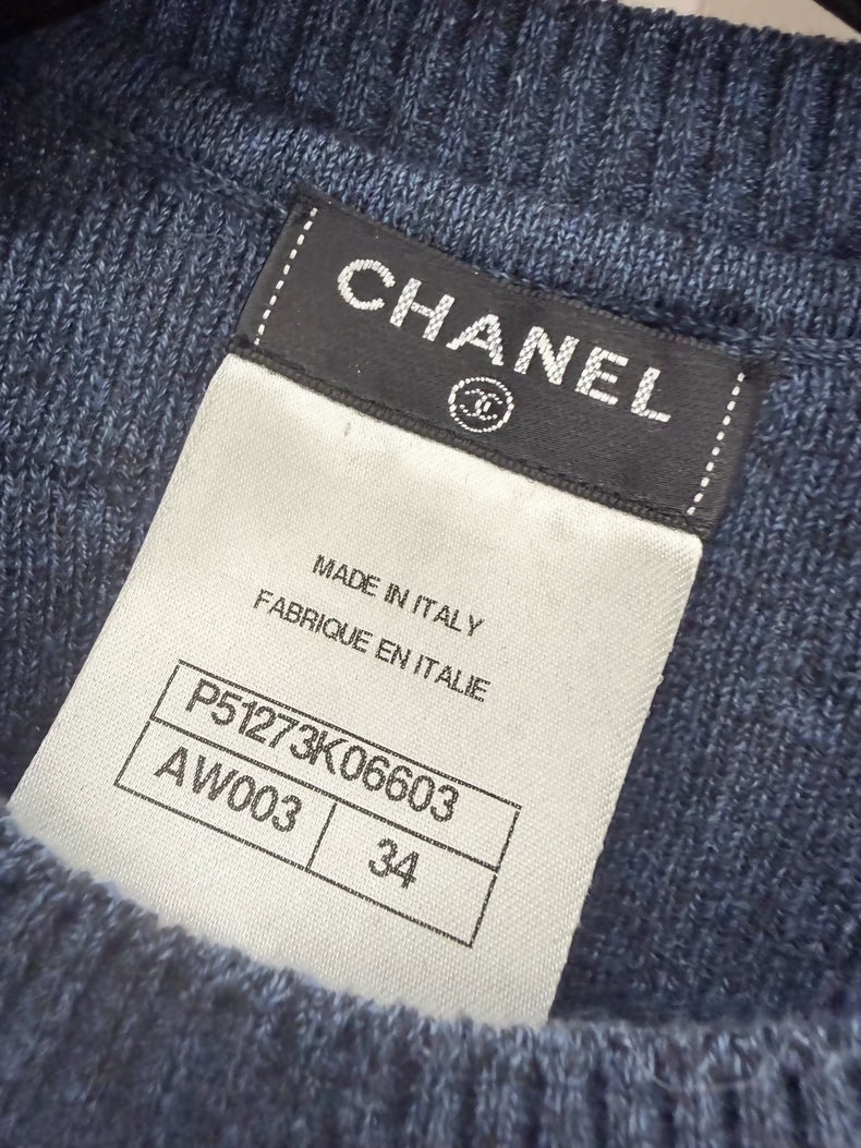 Chanel 15P Navy Blue Cashmere T-Shirt with Bows - Image 3
