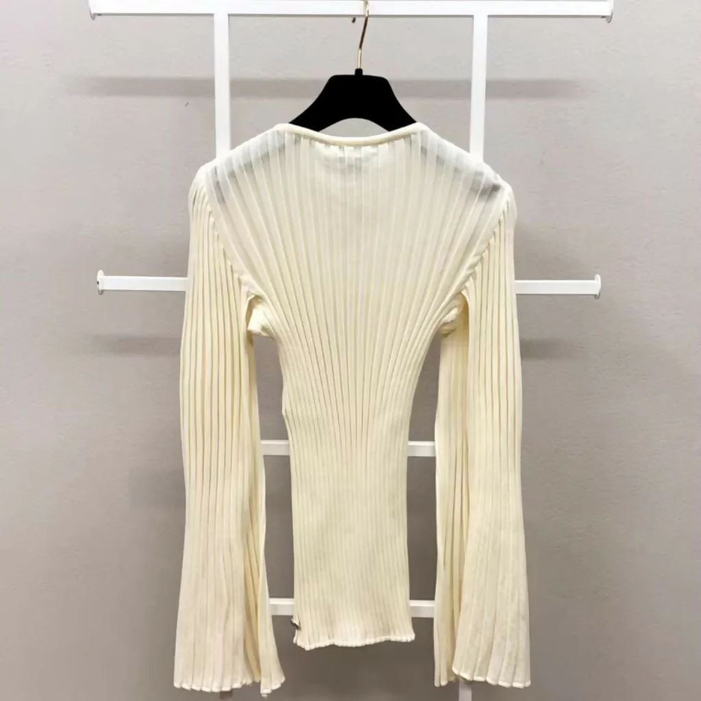 Chanel 16A ecru knitted top - Image 2
