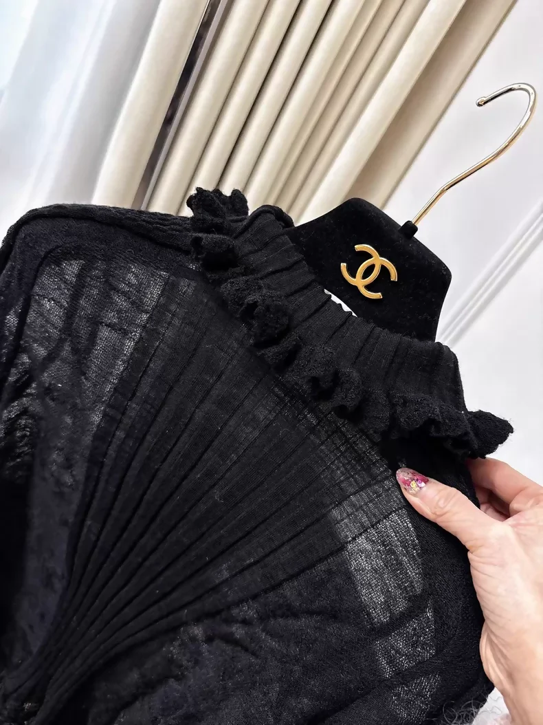Chanel 16B Black Knit Top - Image 2