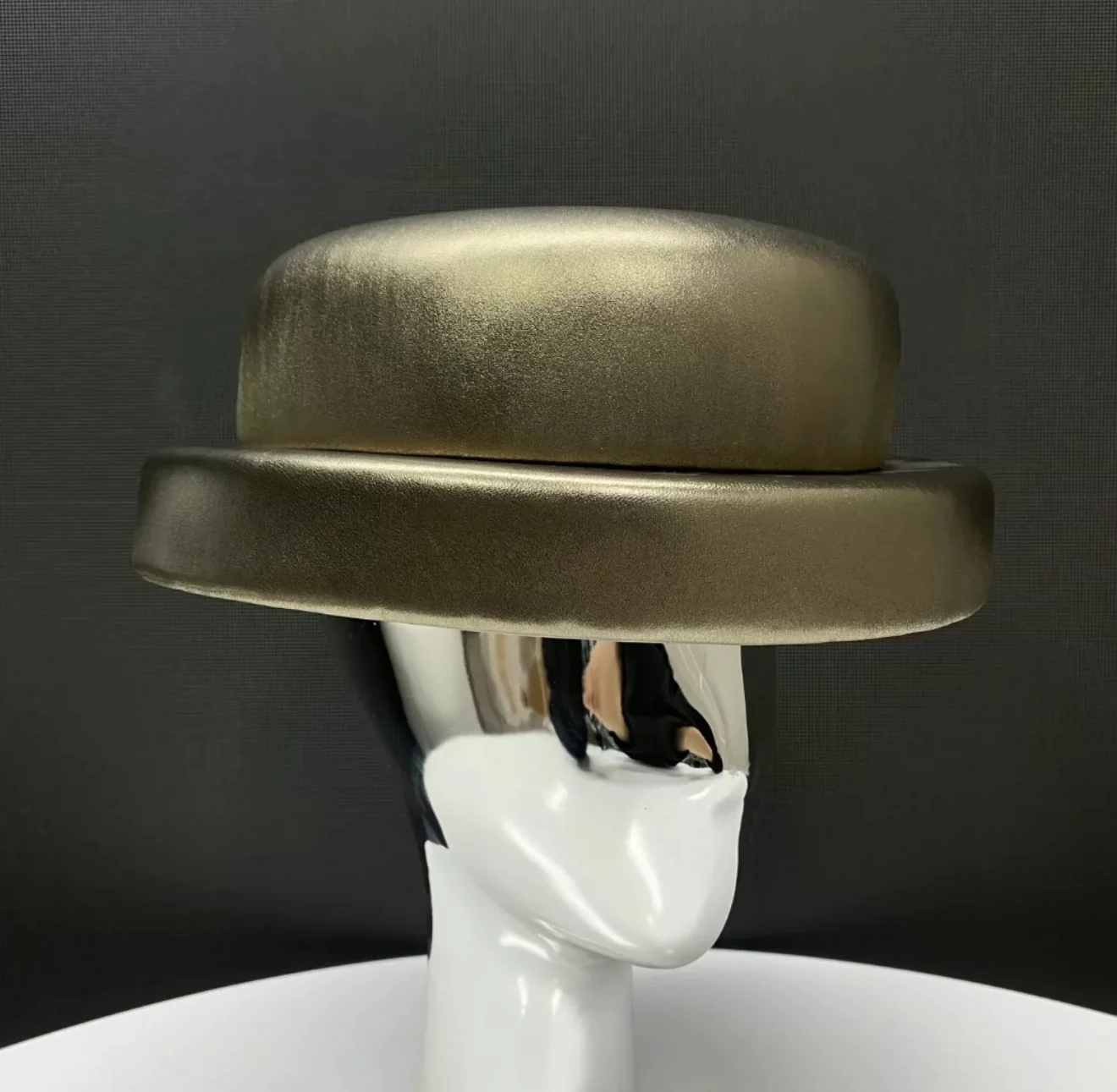 Chanel 16k Golden Metallic Lambskin Boater Hat - Image 2