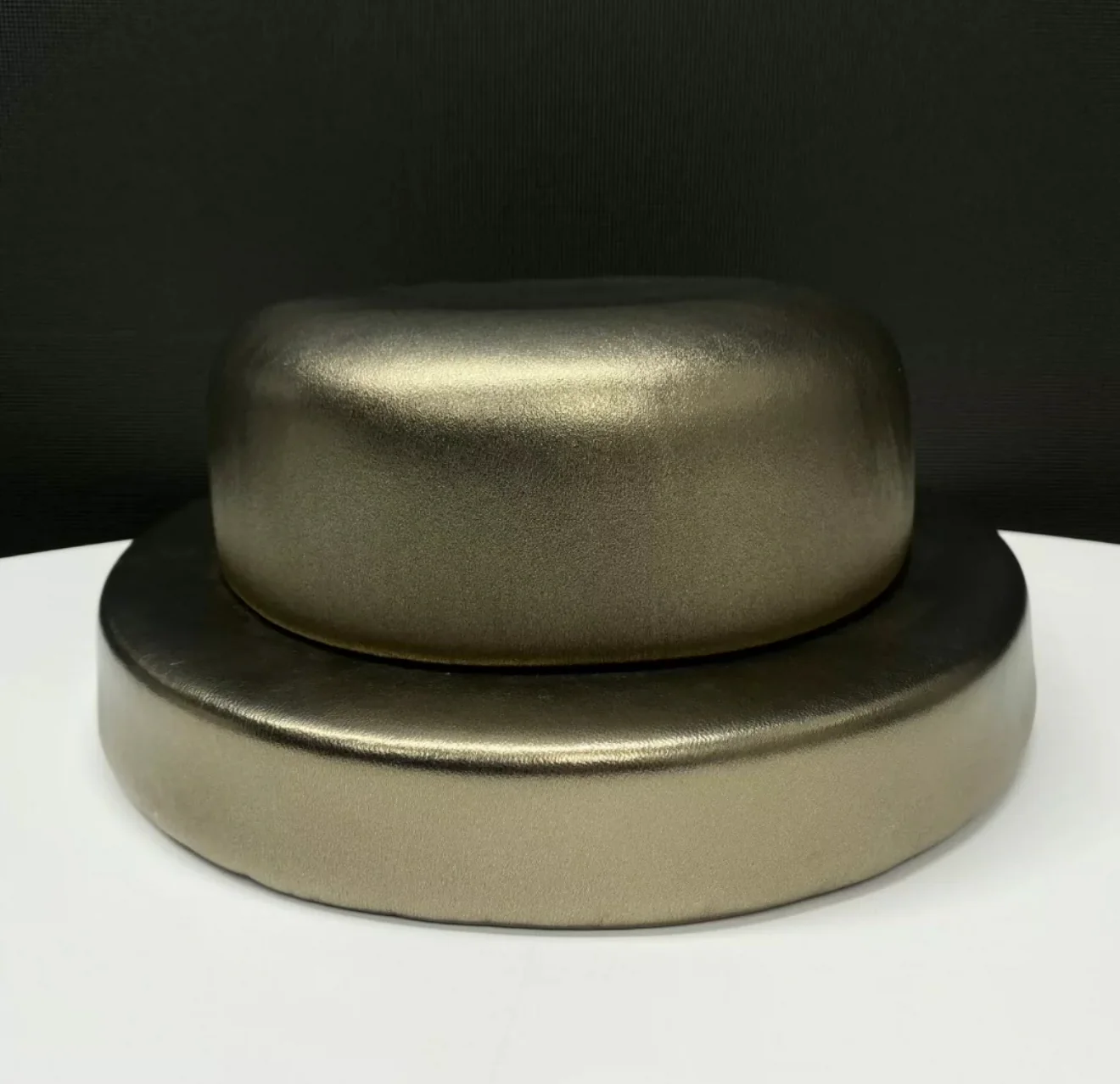 Chanel 16k Golden Metallic Lambskin Boater Hat - Image 4