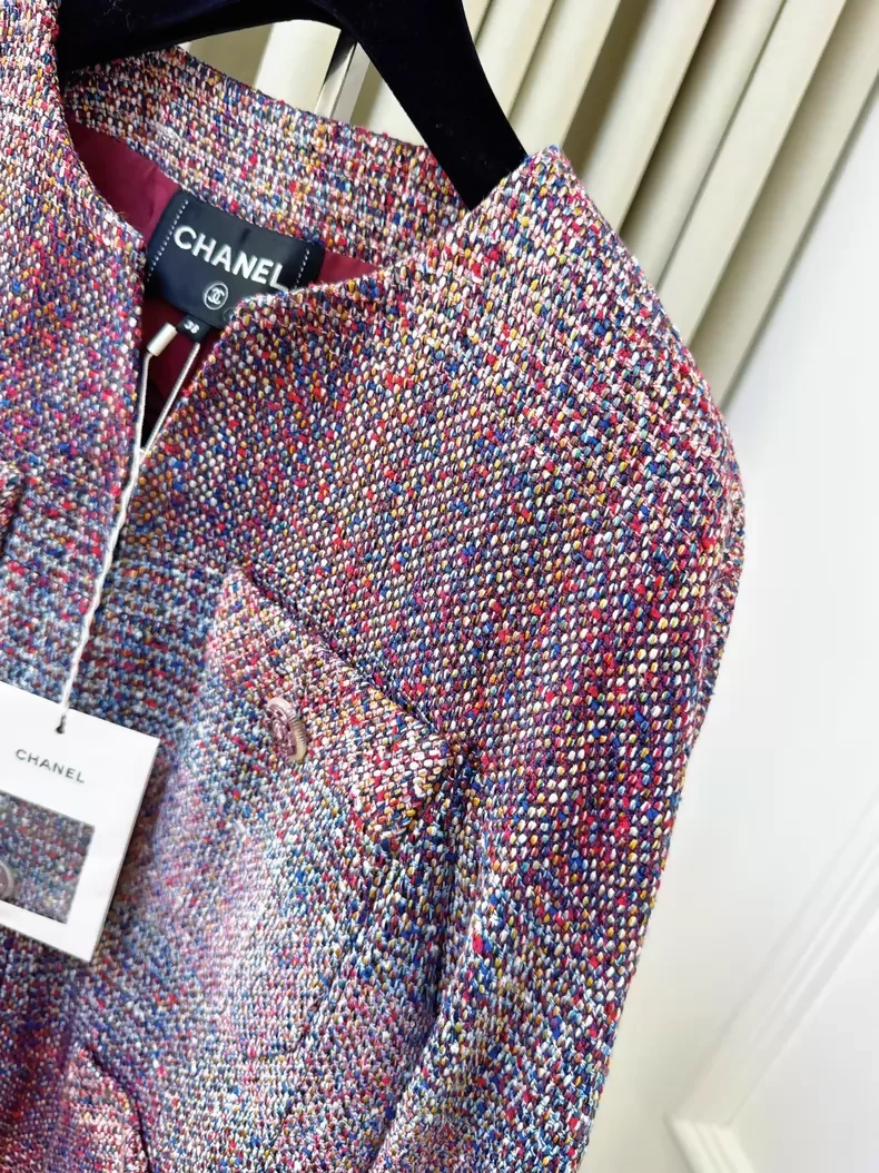 Chanel 17 Pink-Purple Gradient tweed Jacket - Image 3