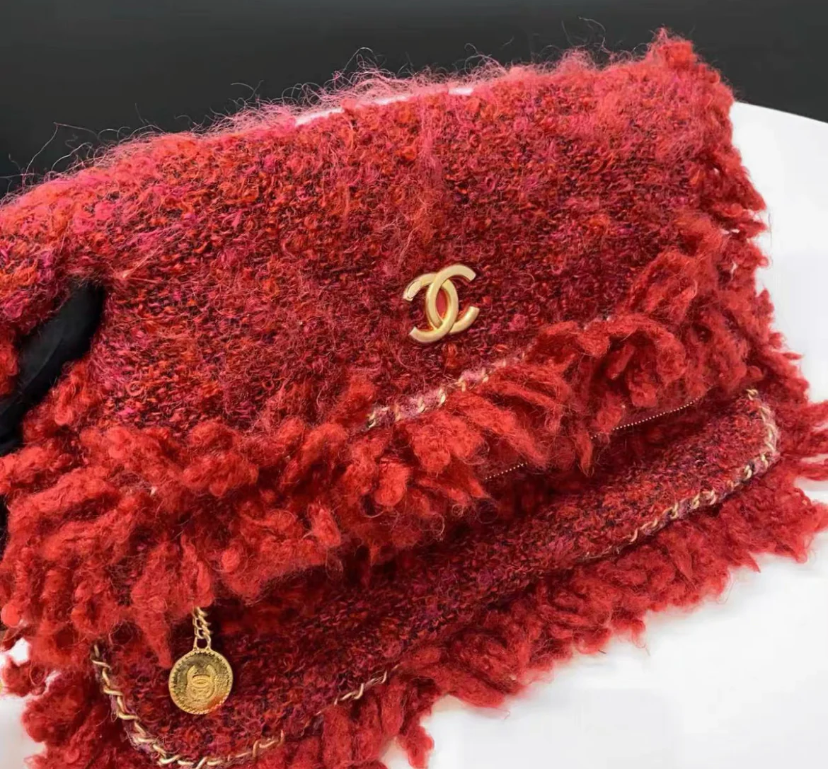 Chanel 17 Red tweed Clutch Evening Bag - Image 5