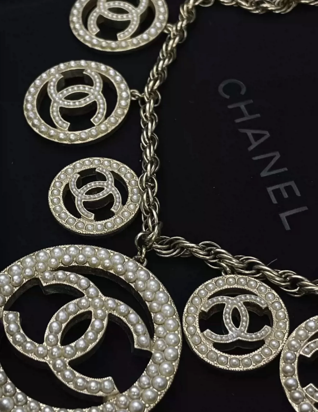 Chanel 17A double CC pearl necklace - Image 6