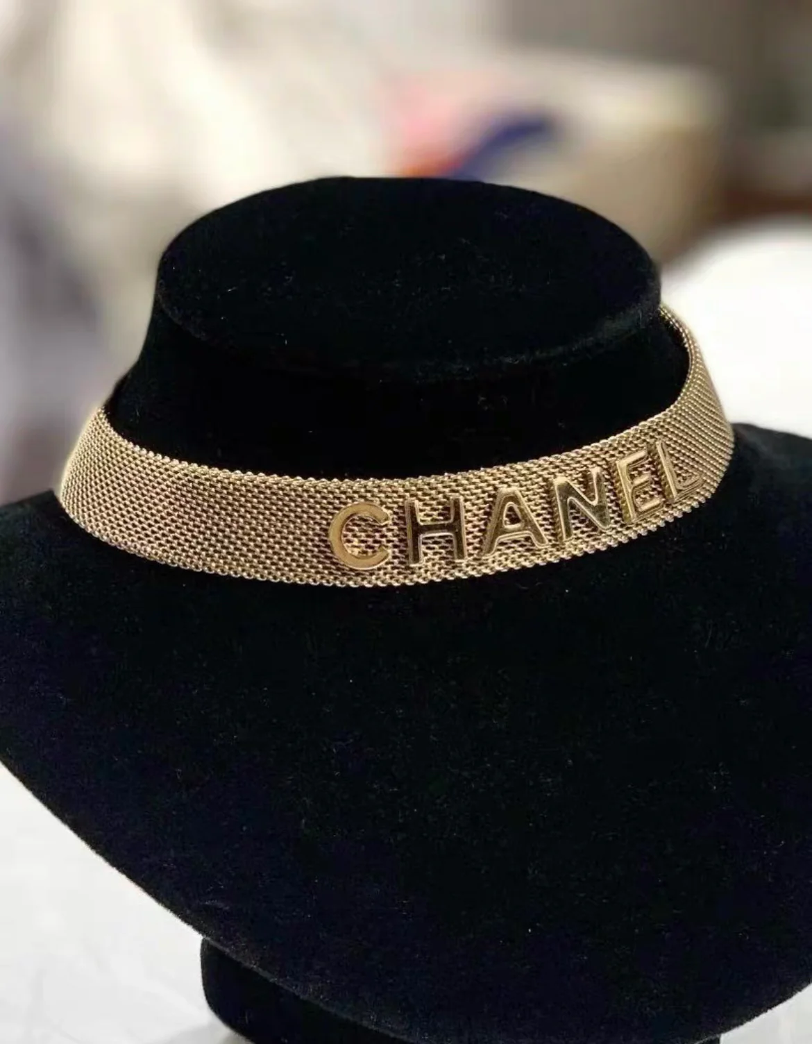 Chanel 17A metal chain choker necklace - Image 2