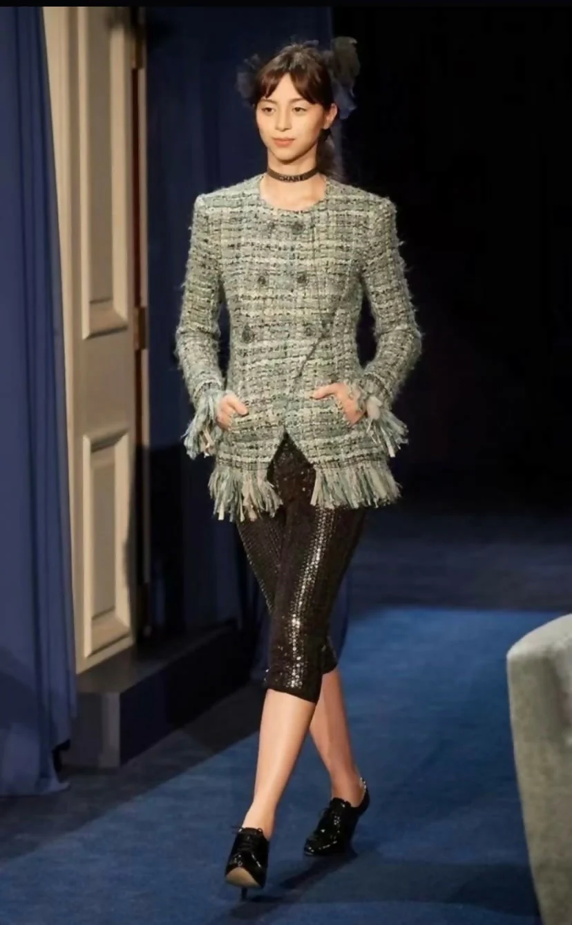 Chanel 17A Paris-Cosmopolite Blue Fantasy Tweed Fringe Jacket FR 44 - Image 7