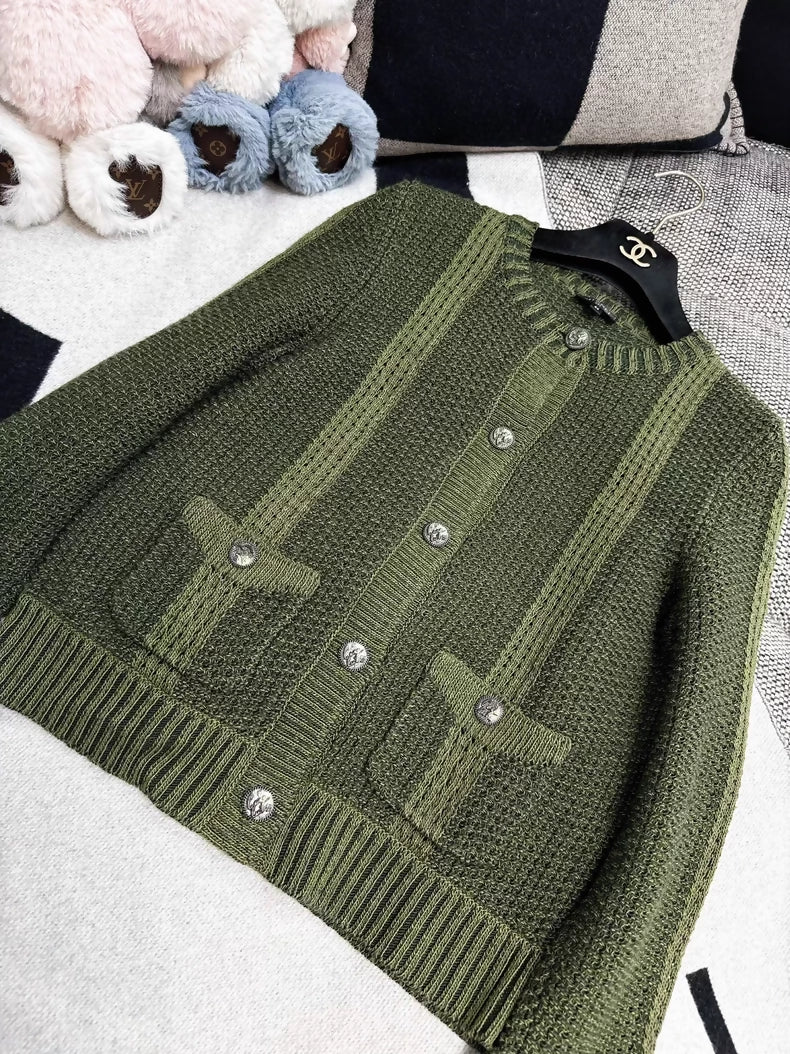 Chanel 17c Green Knit Cardigan - Image 3