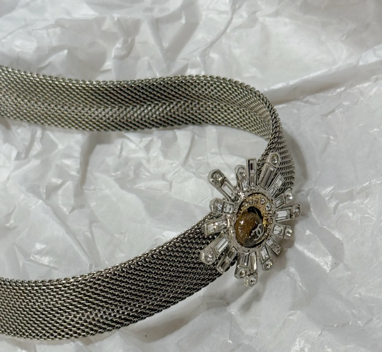 Chanel 17K Diamond-Encrusted Sunflower Wide Choker - Image 2