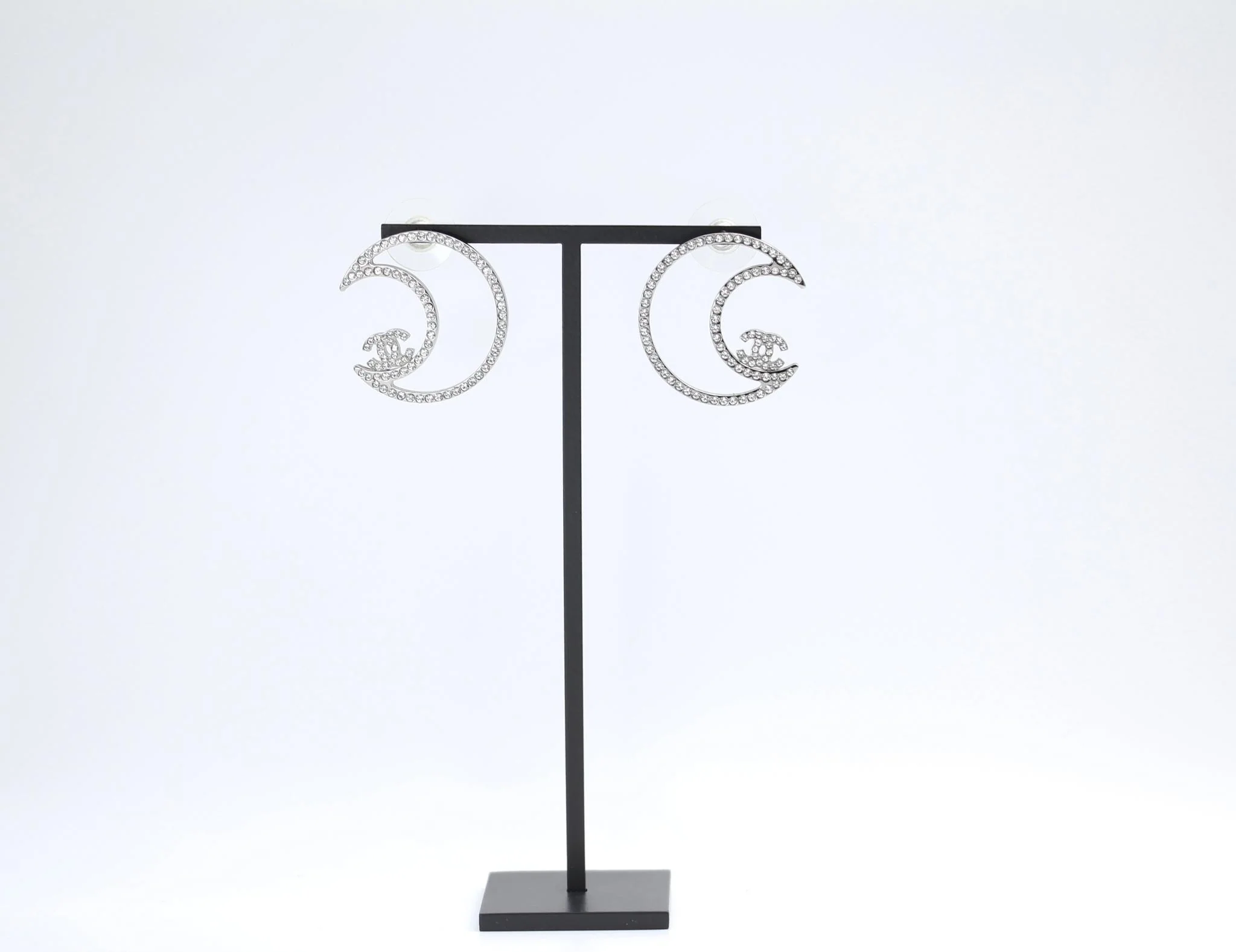 Chanel 17K Rhinestone Moon Silver Earrings - Image 10