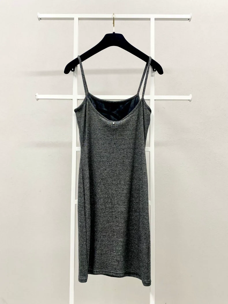 Chanel 17P black Dress - Image 2