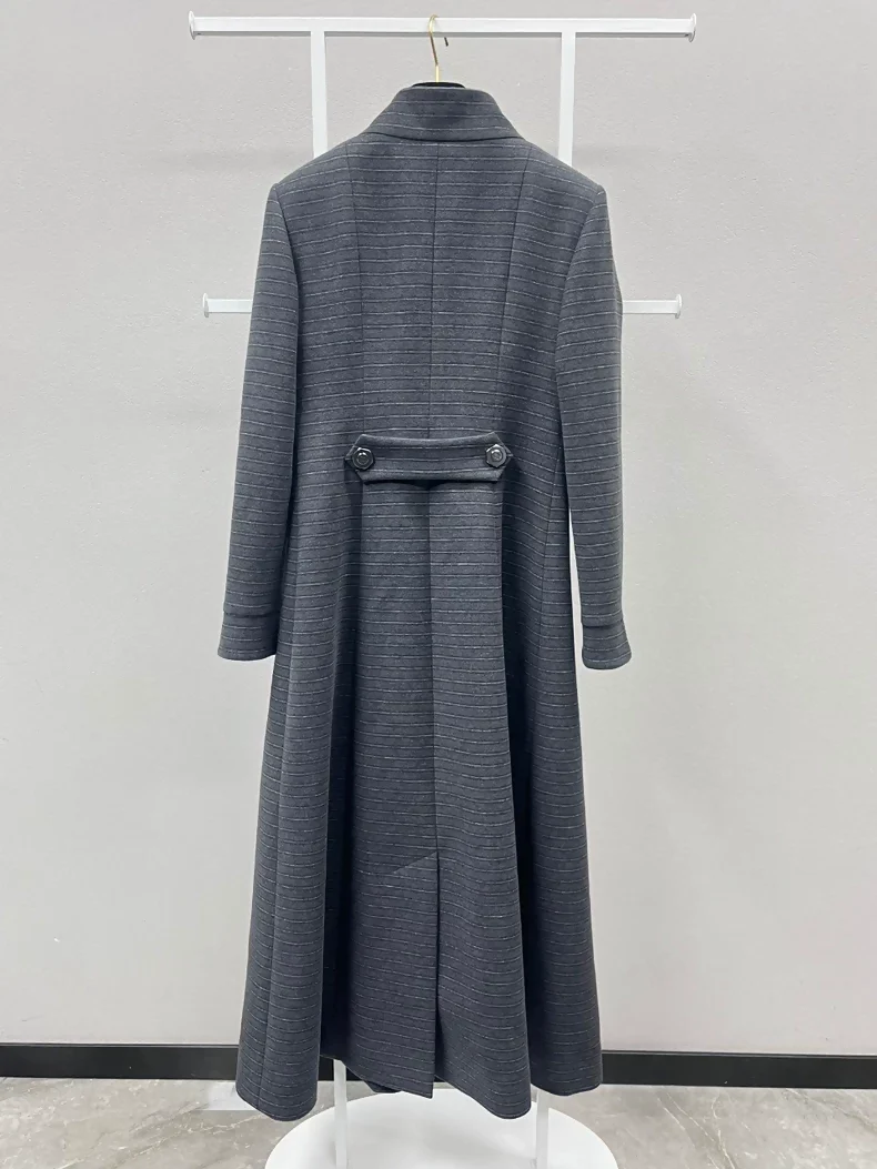 Chanel 18A black and gray cashmere long coat - Image 2