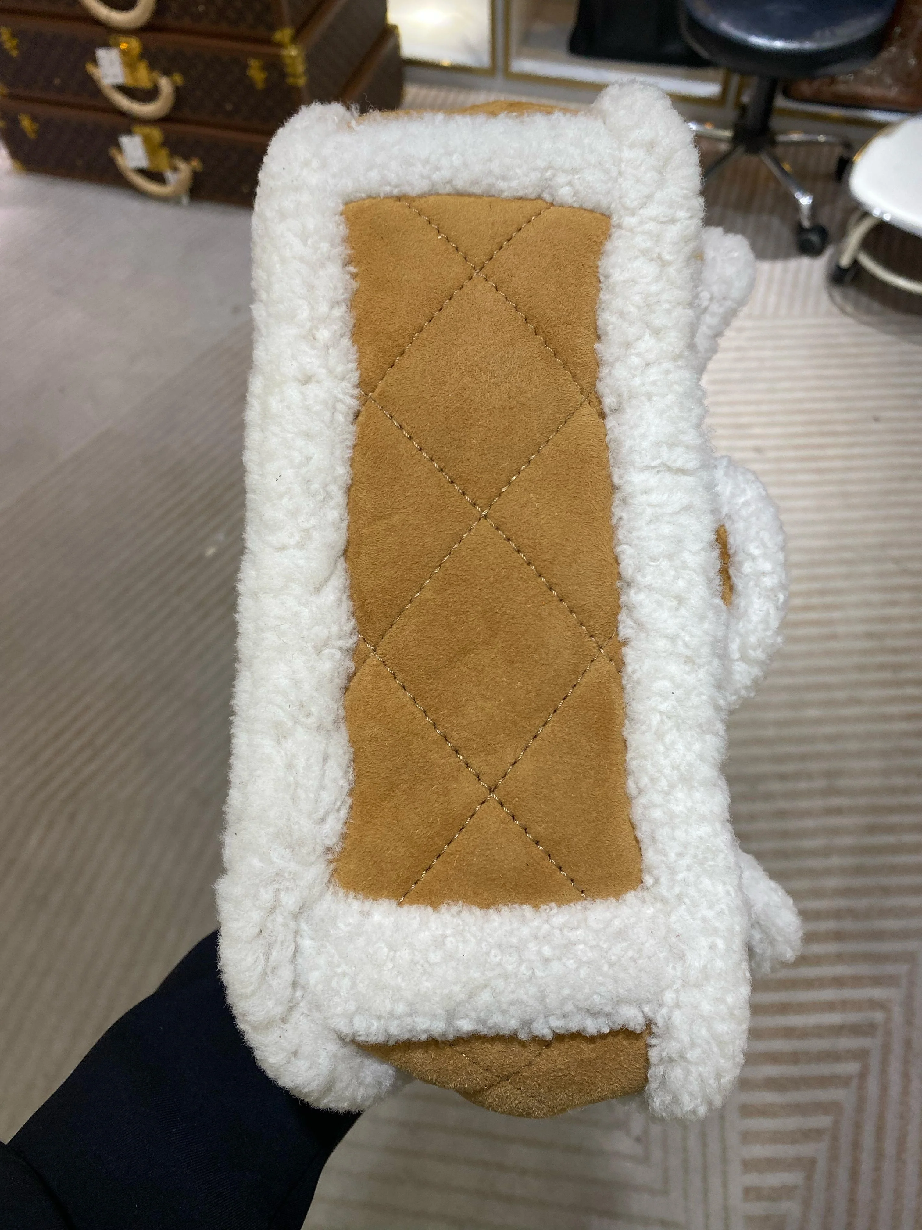 Chanel 18 Shearling Coco Neige Flap Bag - Image 2