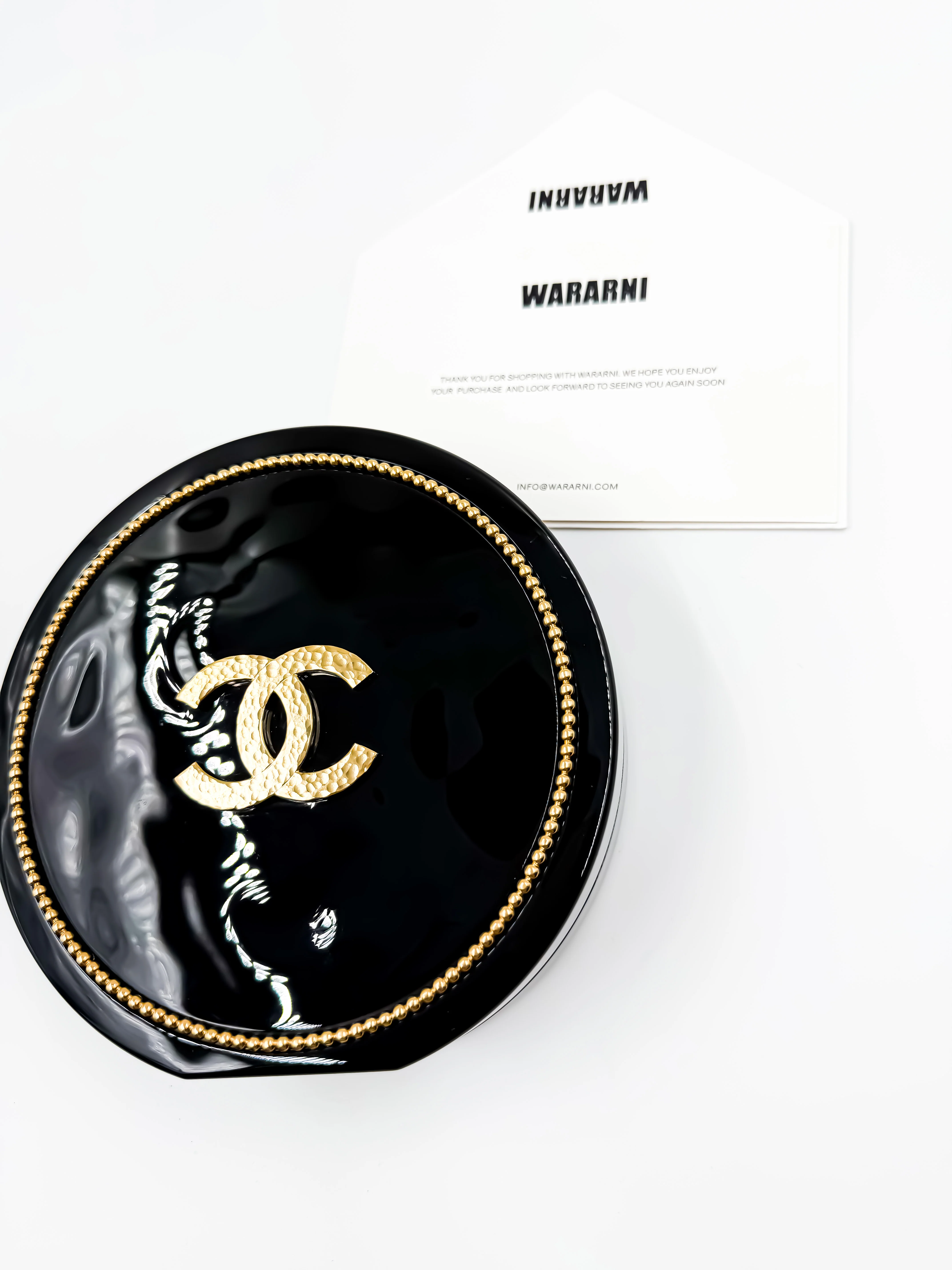 Chanel 18C Black Plexiglass & Gold Owl Gold-Tone Hardware Minaudière - Image 4