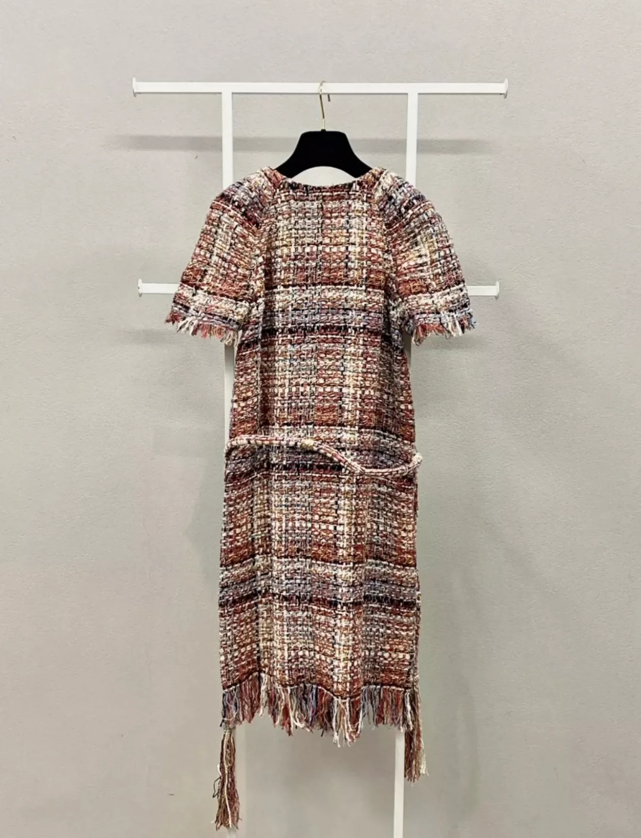 Chanel 18C Fantasy Tweed Terracotta, Ecru, Black & Blue Dress & Belt - Image 2