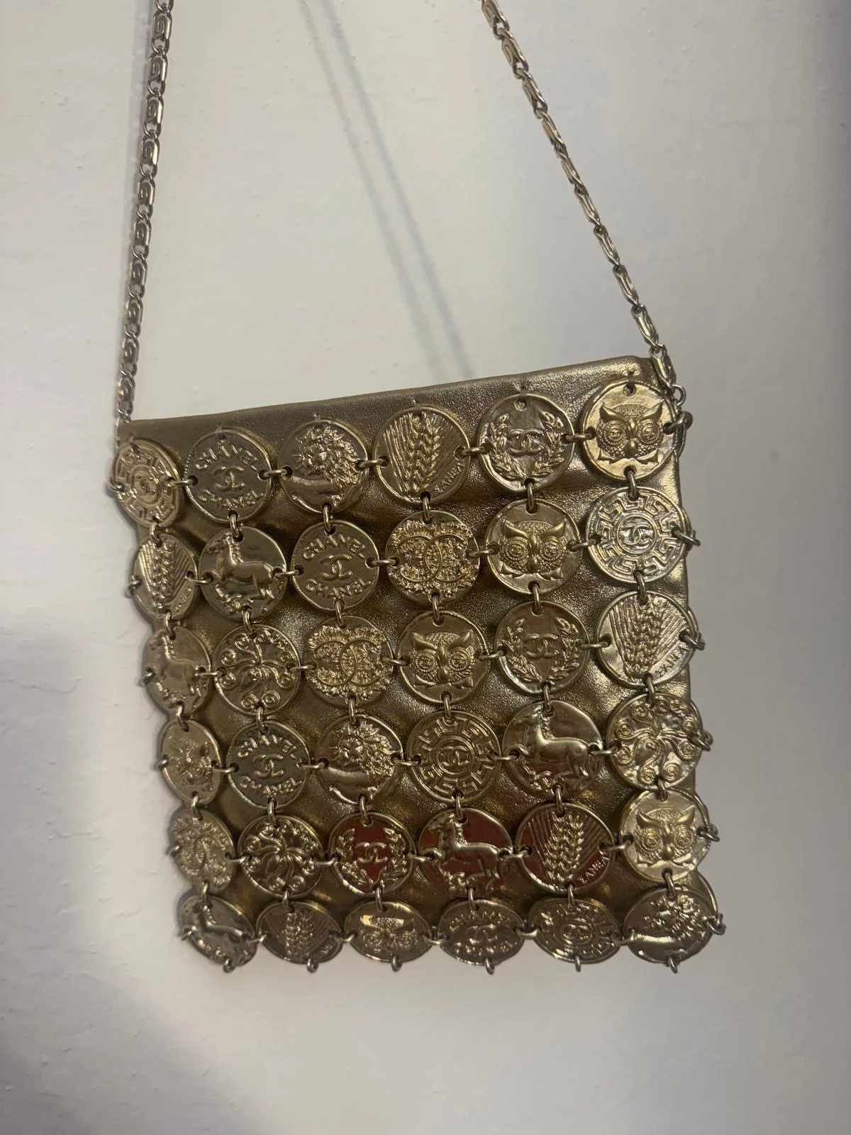 Chanel 18C Gold Medal Evening in Greece Bag Style - Image 6